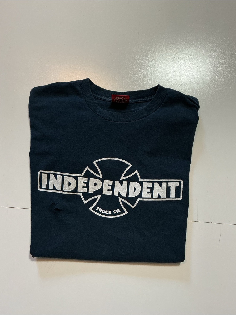 Independent Trucks Company Built To Grind Navy Skateboard Iron Cross S/S T-Shirt